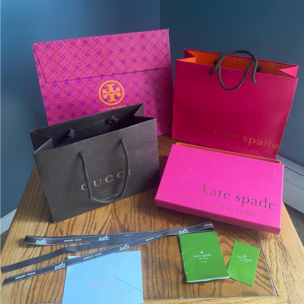 Gucci Ribbon, Designer shopping bags and box lot